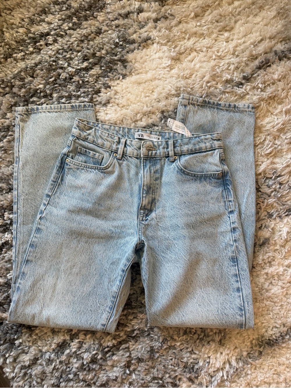 ZARA | FULL LENGTH TRF MID-RISE WIDE LEG JEANS | 6